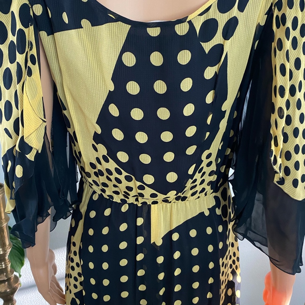 Mirella black and gold dress - Picture 6 of 8